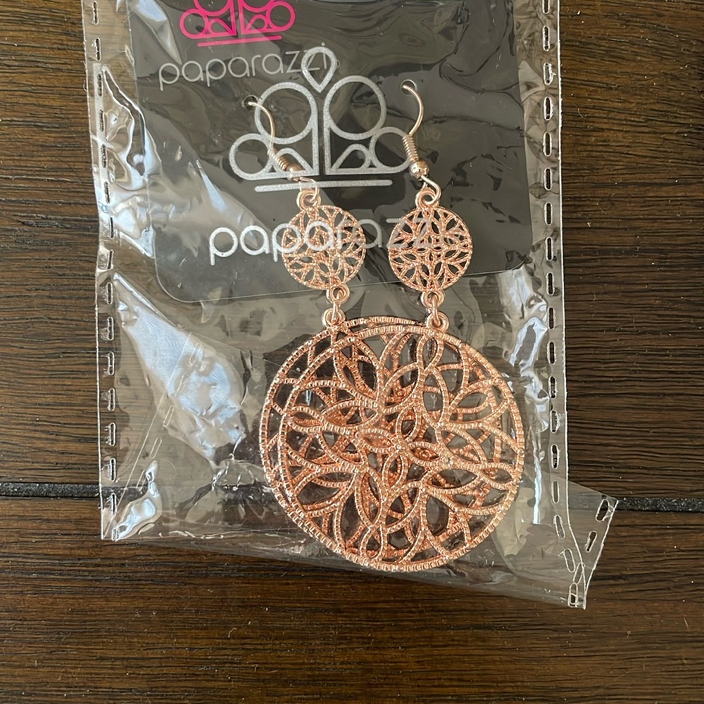 Mandala Eden rose gold earring